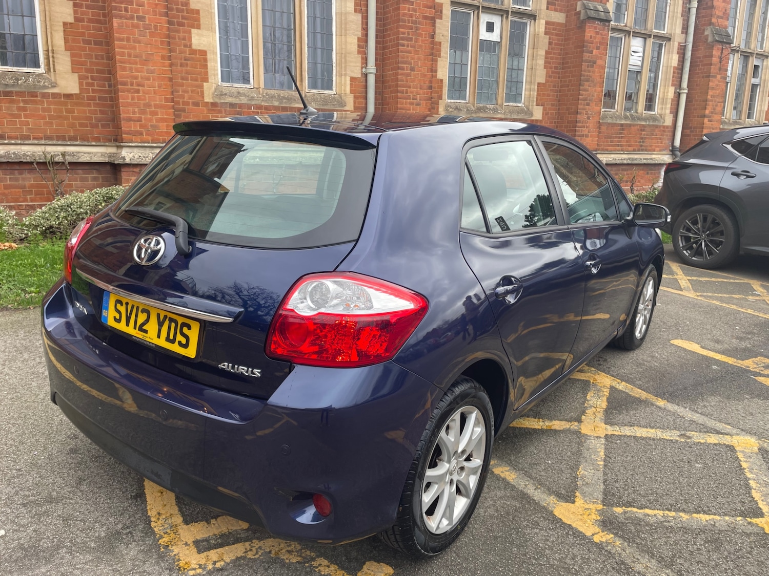 Used Toyota Auris 2012 for sale - 77708253: Photo 2