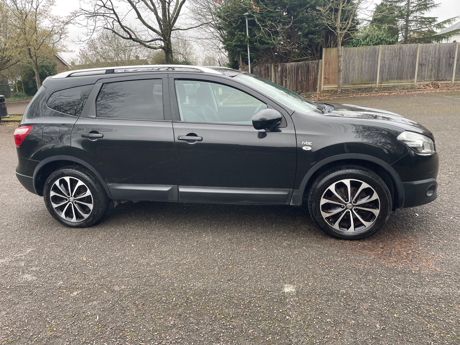 Used Nissan Qashqai+2 2010 for sale - 77792685: Photo 2