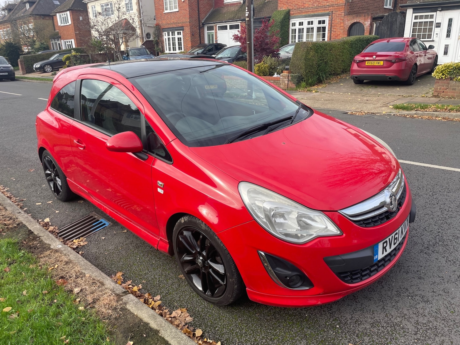 Used Vauxhall Corsa 2011 for sale - 76669210: Photo 1