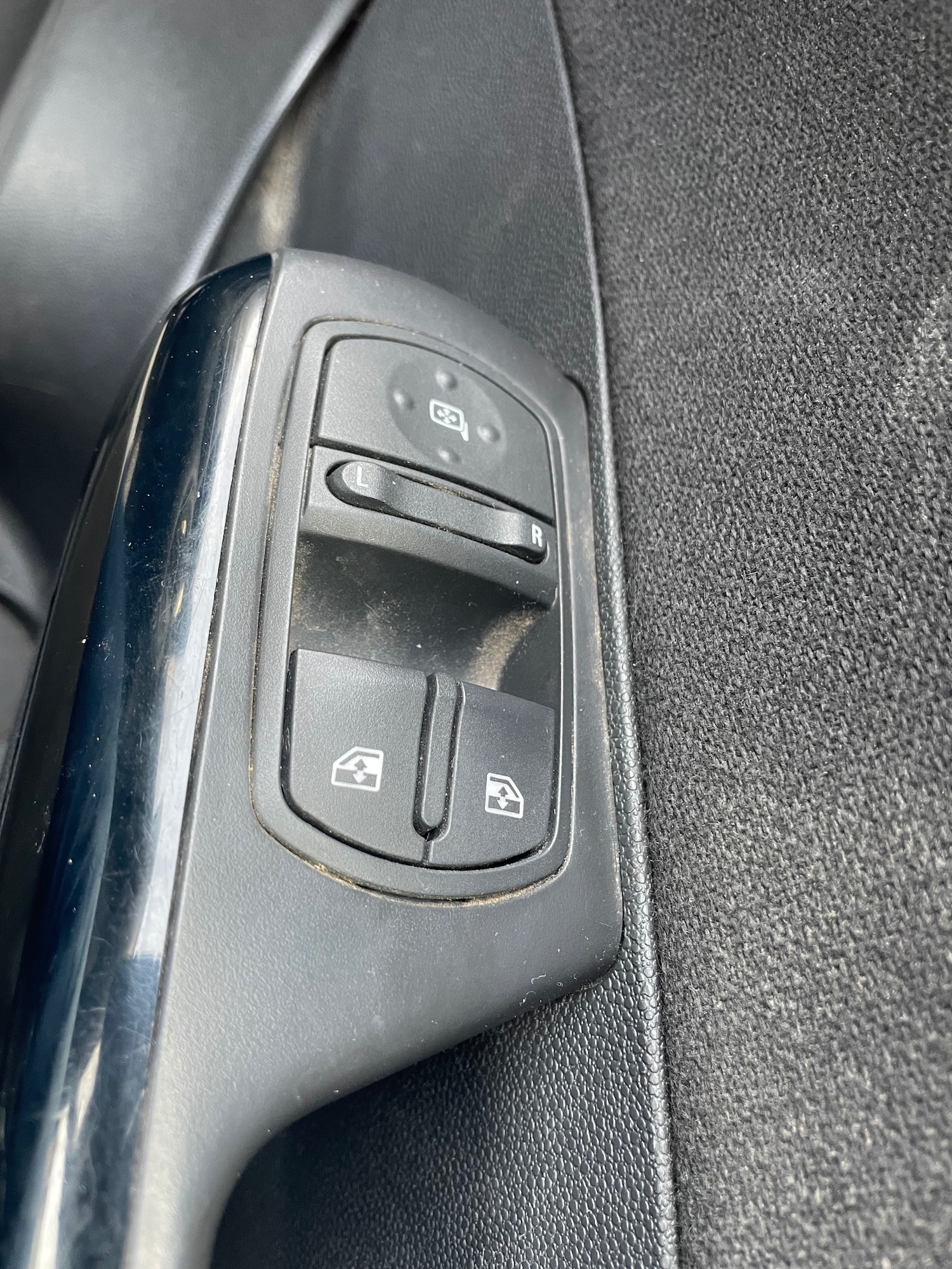 Used Vauxhall Corsa 2011 for sale - 76669210: Photo 14