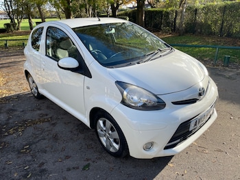 Used Toyota AYGO 2013 for sale - 77034686: Photo