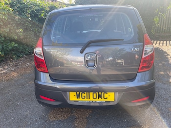 Used Hyundai i10 2011 for sale - 78723105: Photo