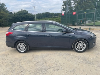 Used Ford Focus 2013 for sale - 79302278: Photo