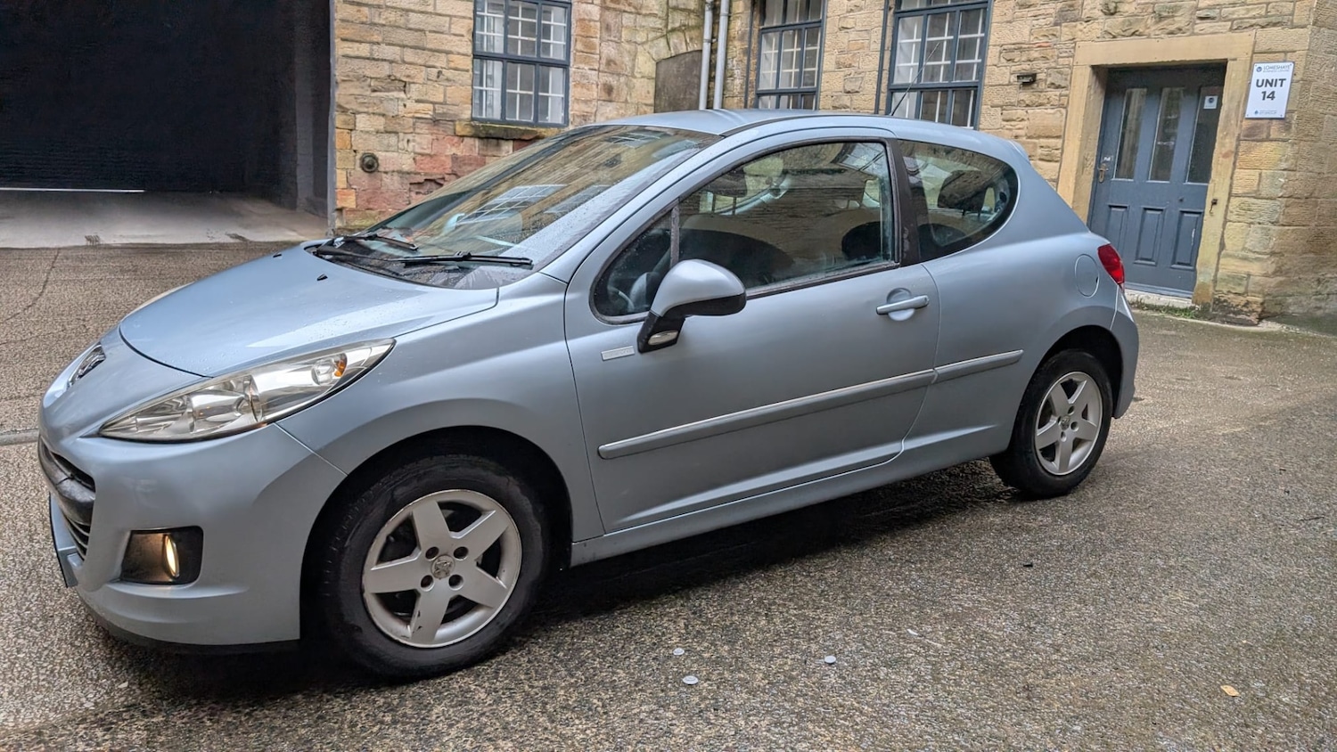 Used Peugeot 207 2010 for sale - 77897268: Photo 5