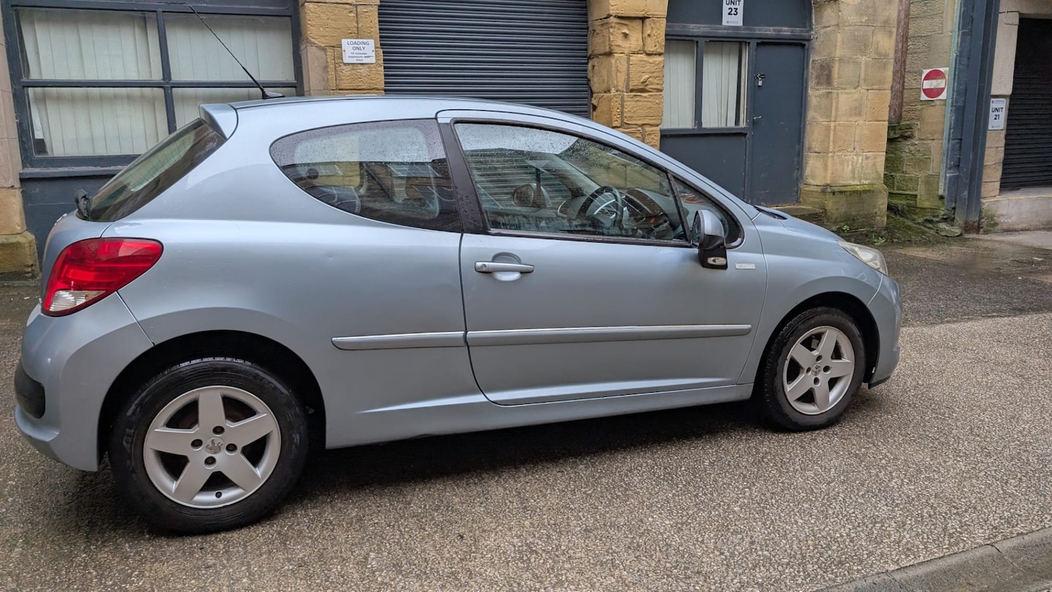 Used Peugeot 207 2010 for sale - 77897268: Photo 6
