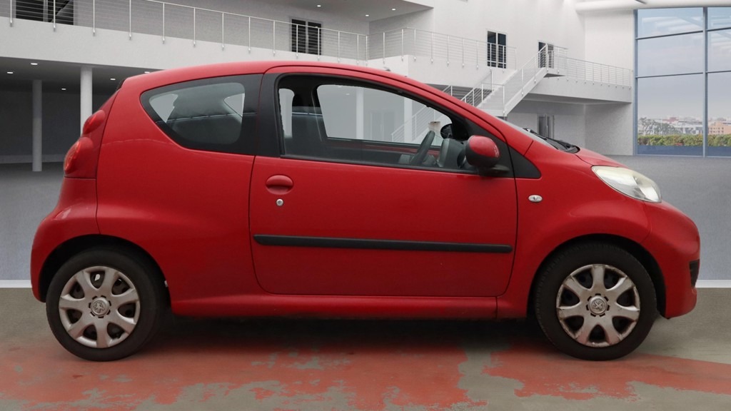 Used Peugeot 107 2011 for sale - 77570226: Photo 5