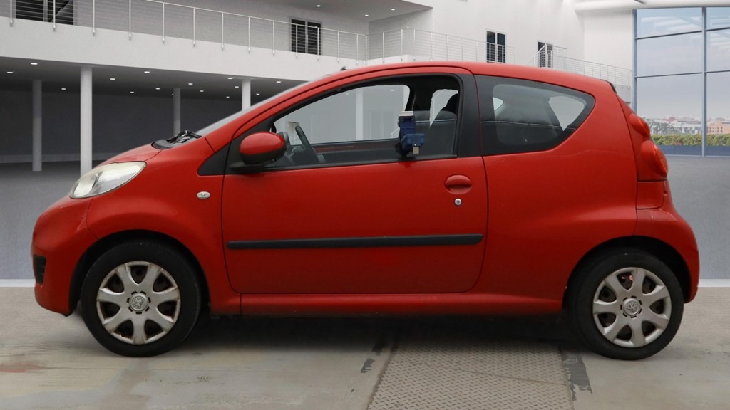 Used Peugeot 107 2011 for sale - 77570226: Photo 6