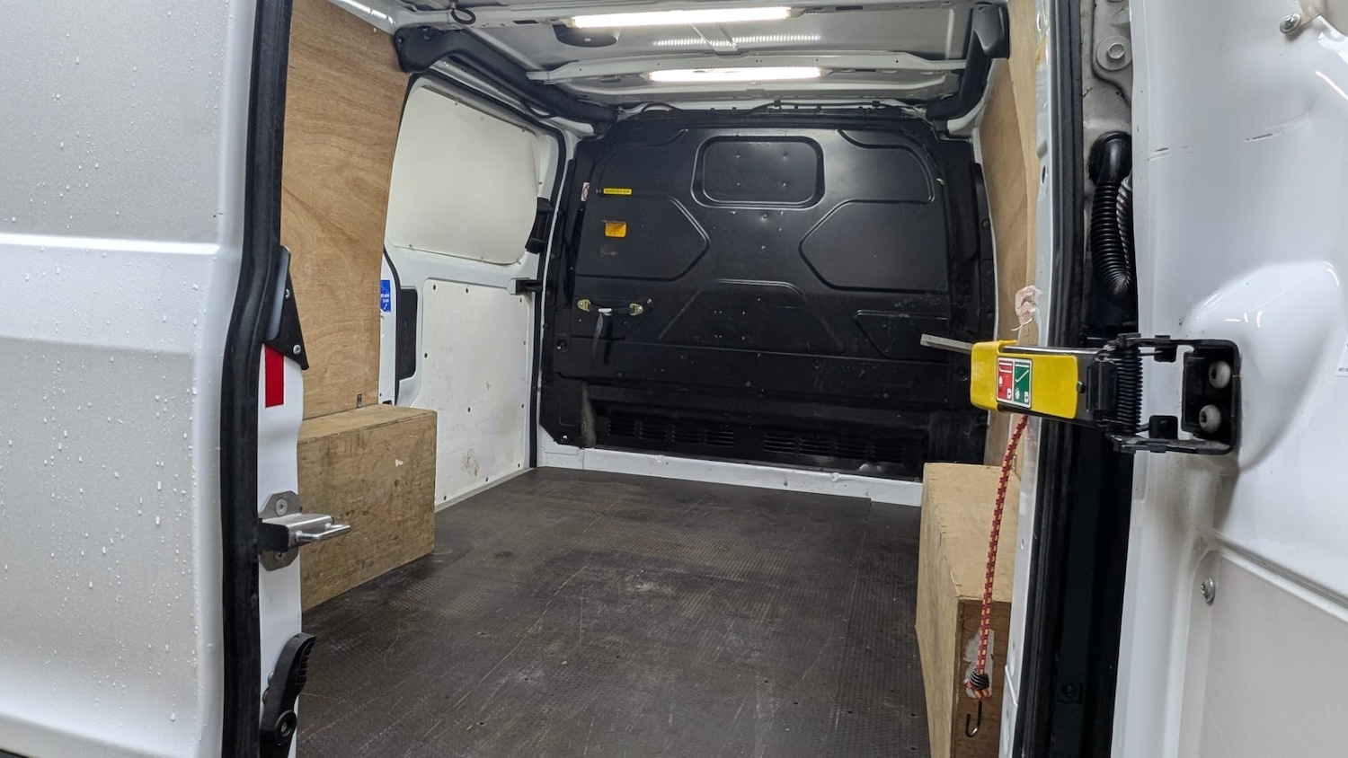 Used Ford Transit Custom 2015 for sale - 77450158: Photo 16