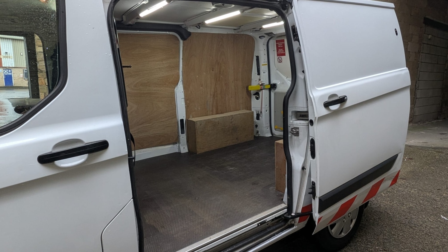 Used Ford Transit Custom 2015 for sale - 77450158: Photo 18