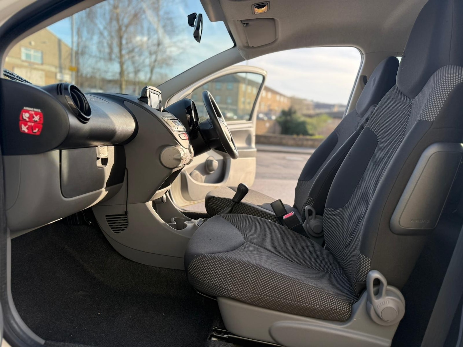 Used Toyota AYGO 2012 for sale - 78209820: Photo 13