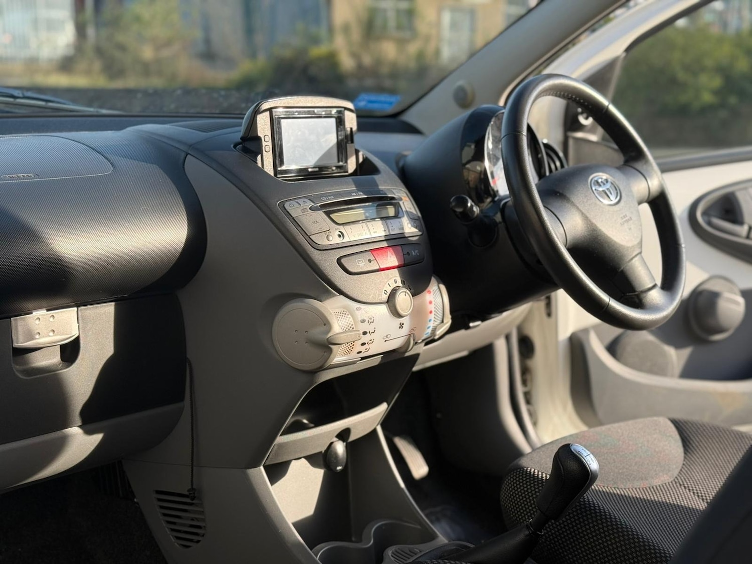 Used Toyota AYGO 2012 for sale - 78209820: Photo 14