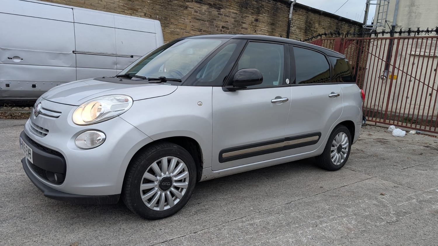 Used Fiat 500L 2015 for sale - 76595241: Photo 7