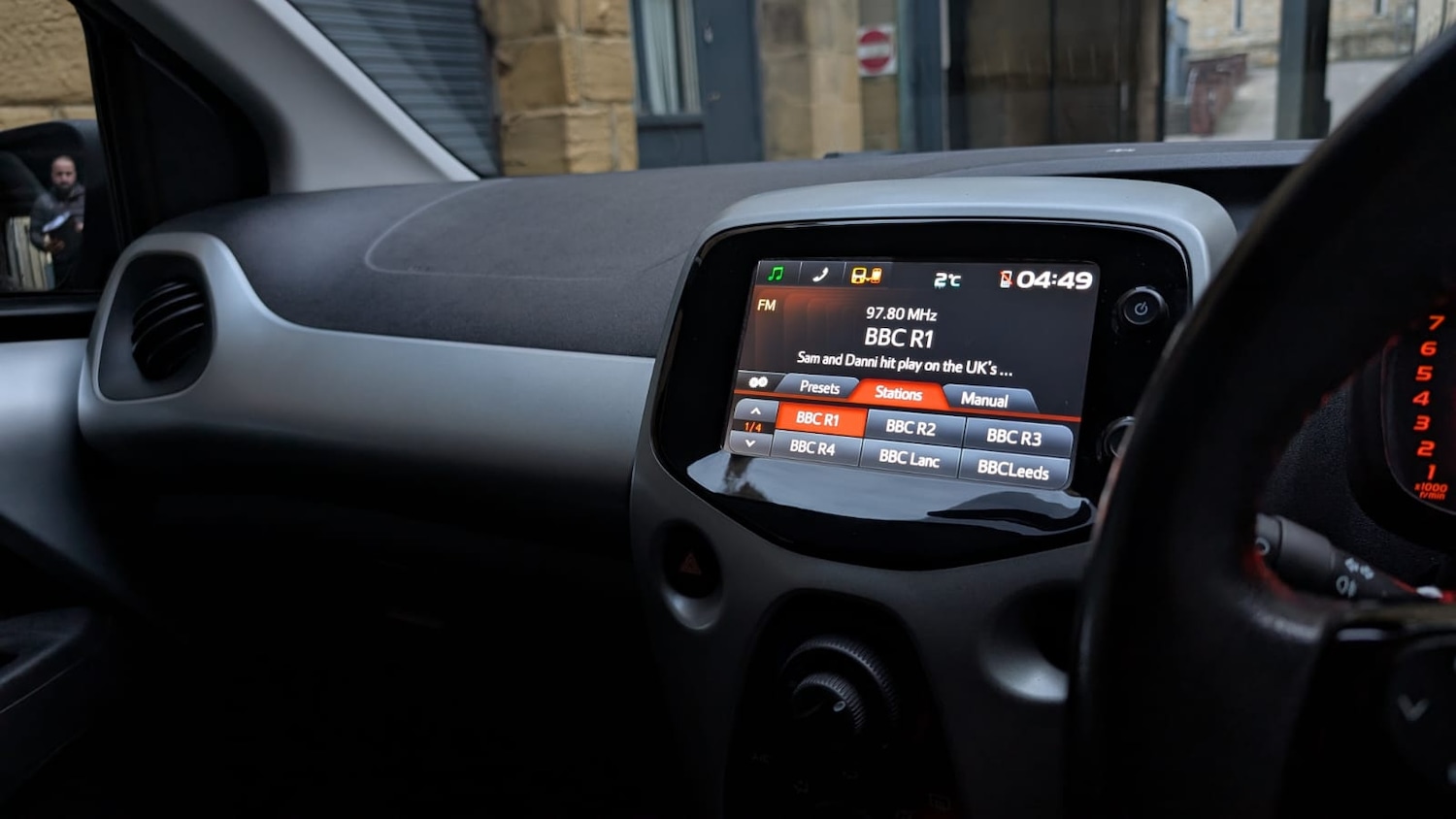 Used Toyota AYGO 2015 for sale - 76652755: Photo 18