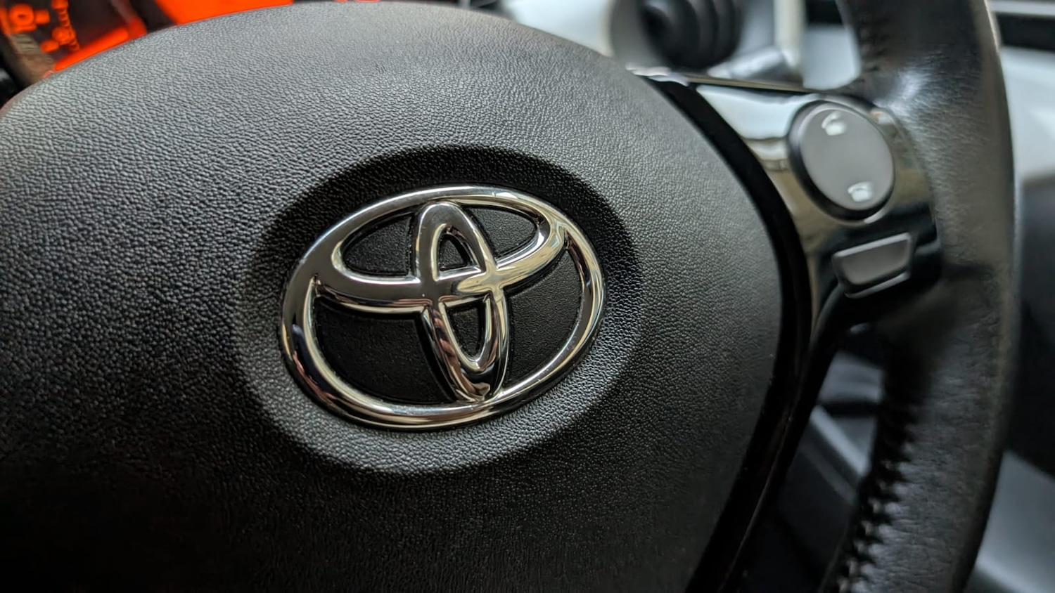 Used Toyota AYGO 2015 for sale - 76652755: Photo 21