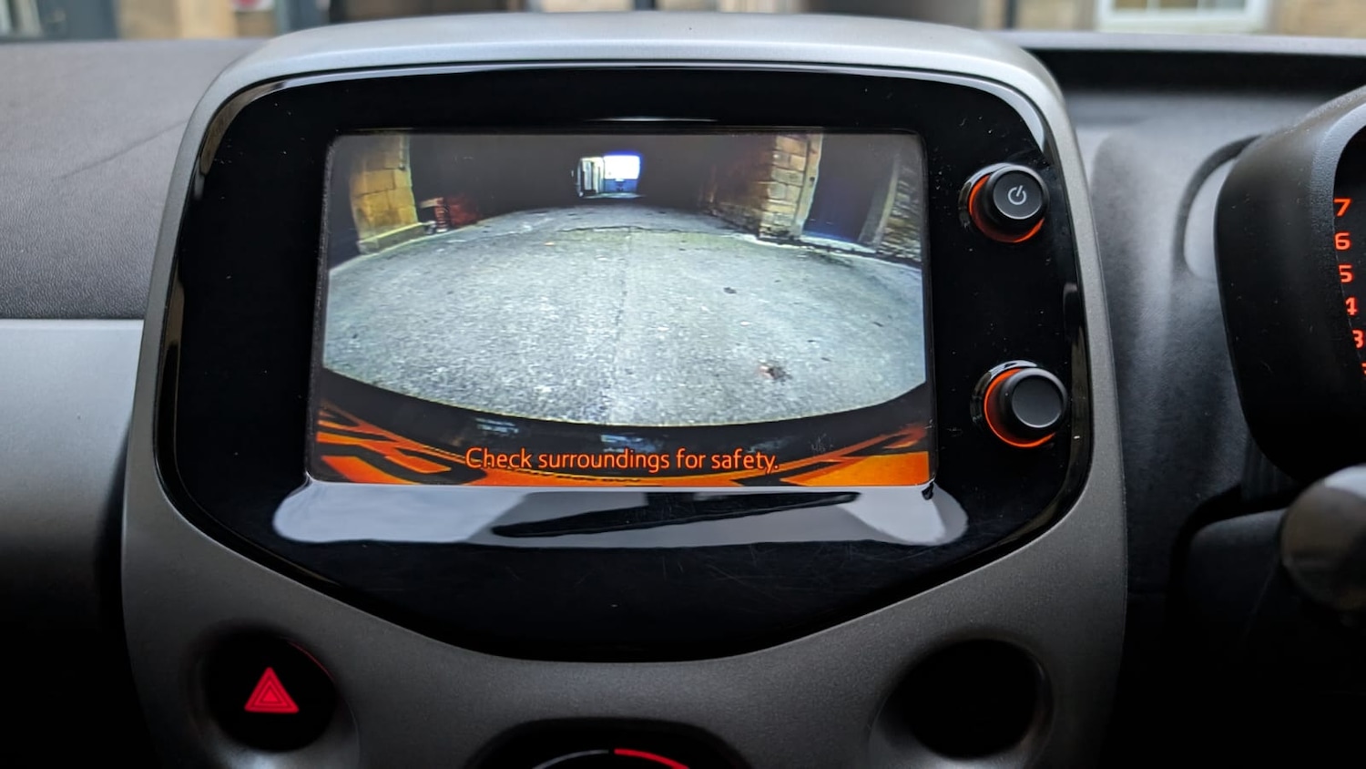 Used Toyota AYGO 2015 for sale - 76652755: Photo 29