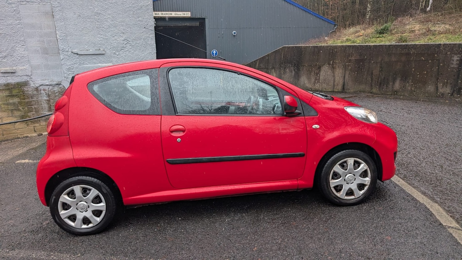 Used Peugeot 107 2011 for sale - 77240689: Photo 11