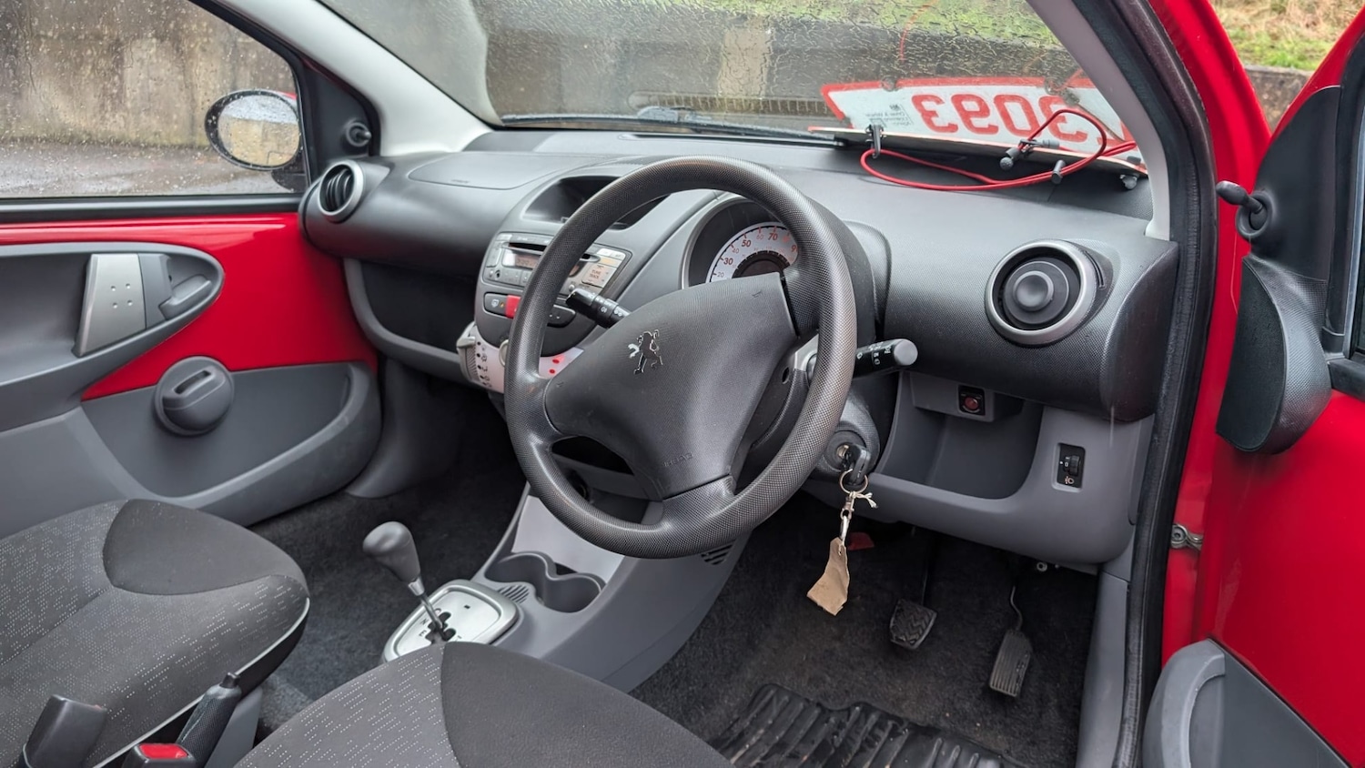 Used Peugeot 107 2011 for sale - 77240689: Photo 17