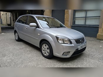 Used Kia Rio 2010 for sale - 79611099: Photo