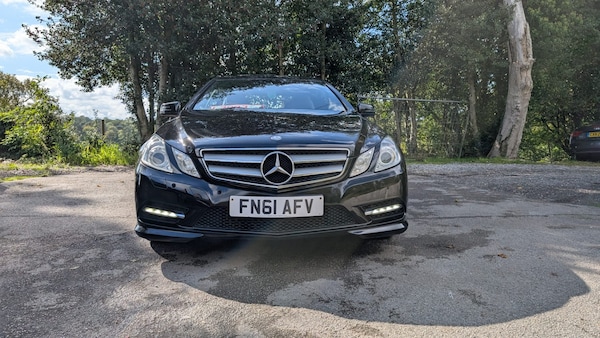 Used Mercedes-Benz E-Class 2012 for sale - 76186576: Photo 1
