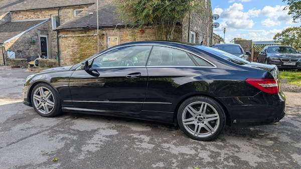 Used Mercedes-Benz E-Class 2012 for sale - 76186576: Photo 7