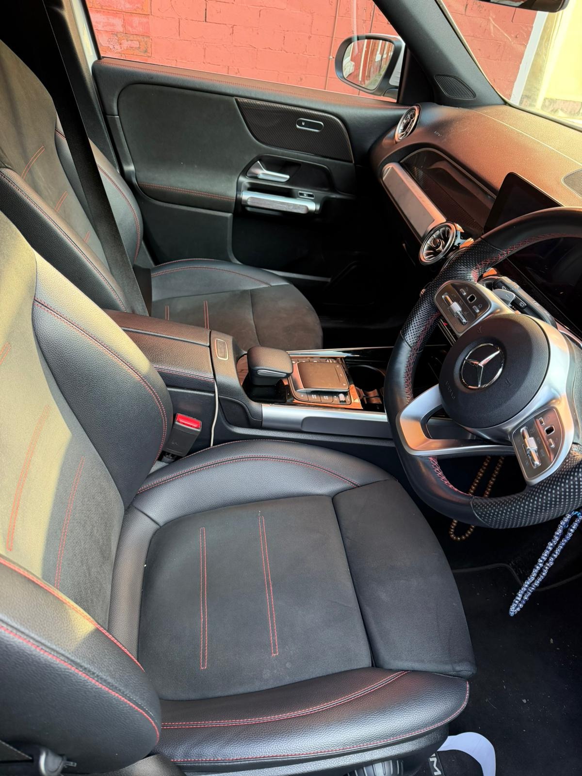 Used Mercedes-Benz GLB 2022 for sale - 77775100: Photo 5