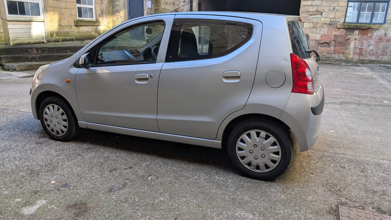 Used Nissan Pixo 2010 for sale - 77569806: Photo 10