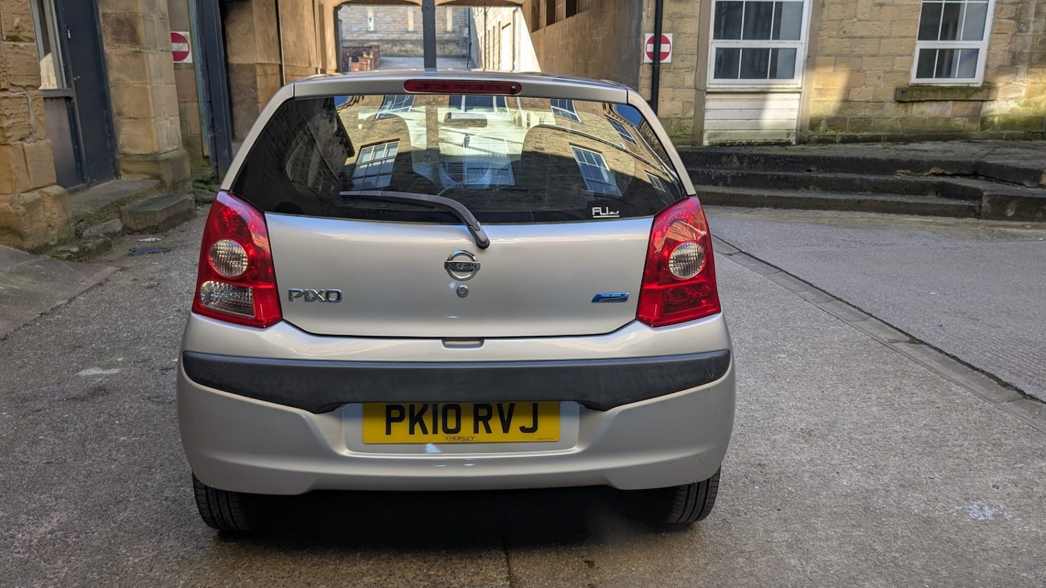 Used Nissan Pixo 2010 for sale - 77569806: Photo 12