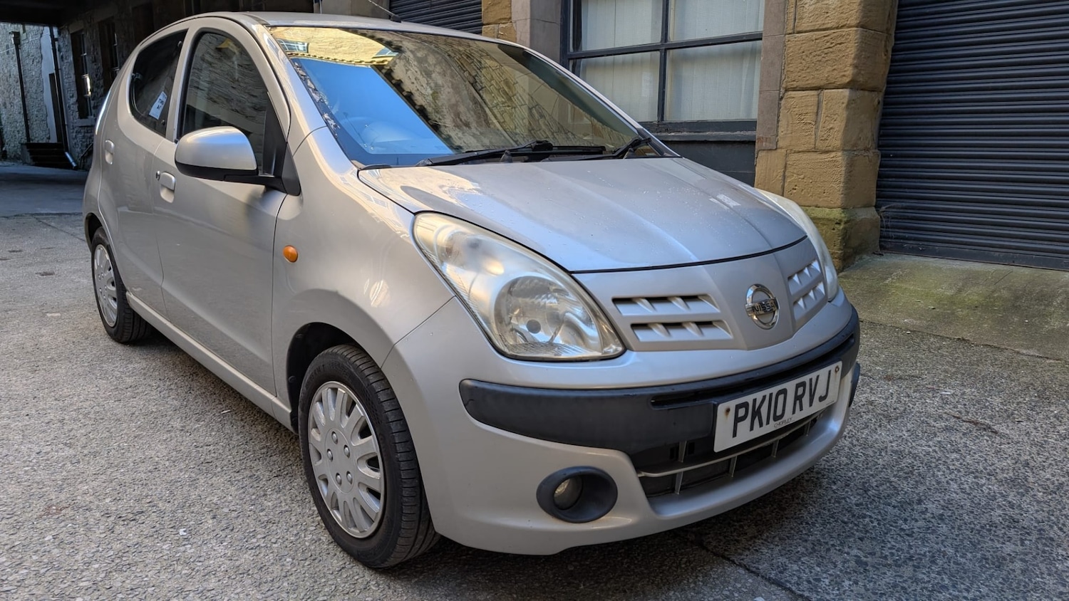 Used Nissan Pixo 2010 for sale - 77569806: Photo 2