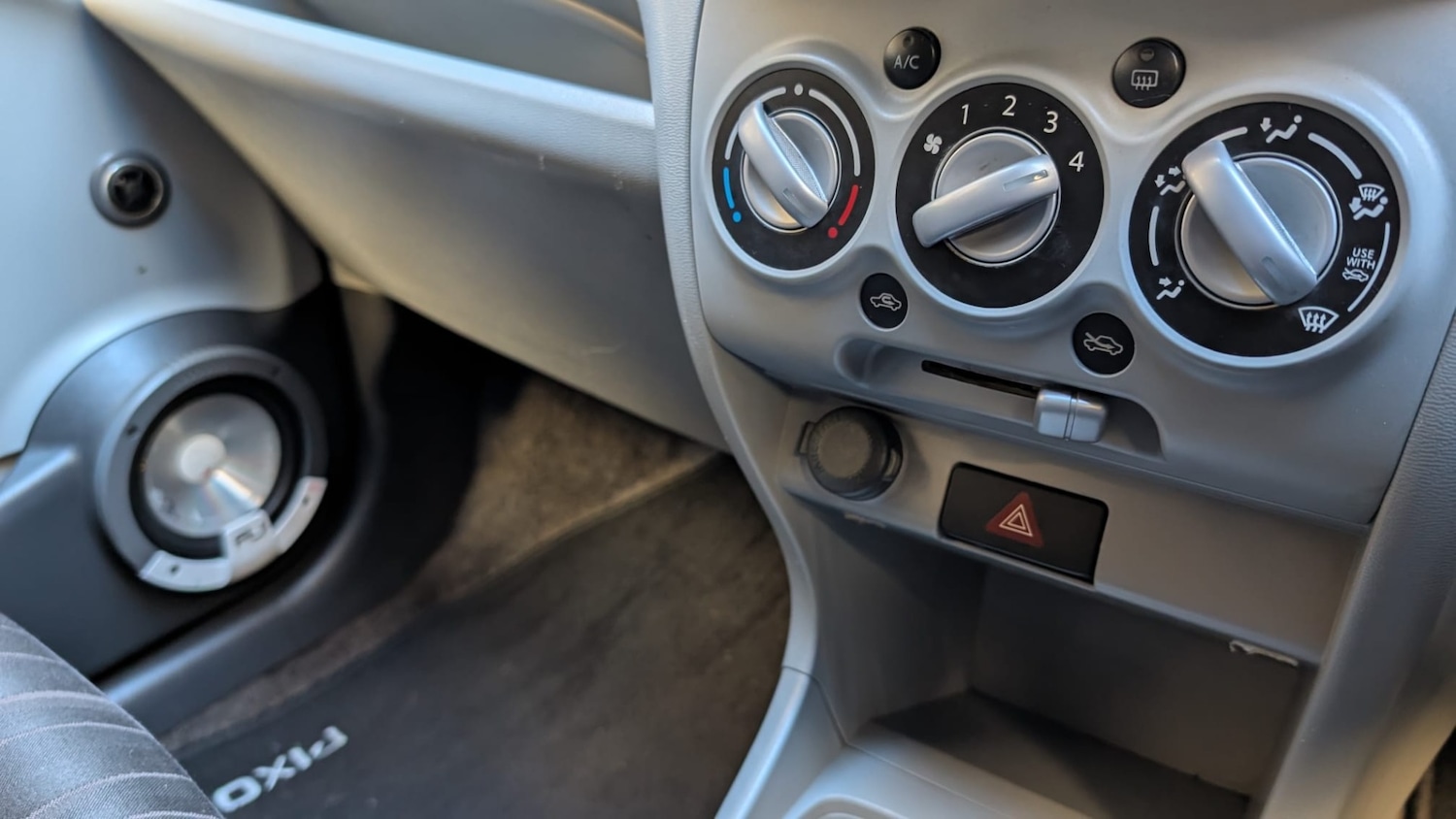 Used Nissan Pixo 2010 for sale - 77569806: Photo 20