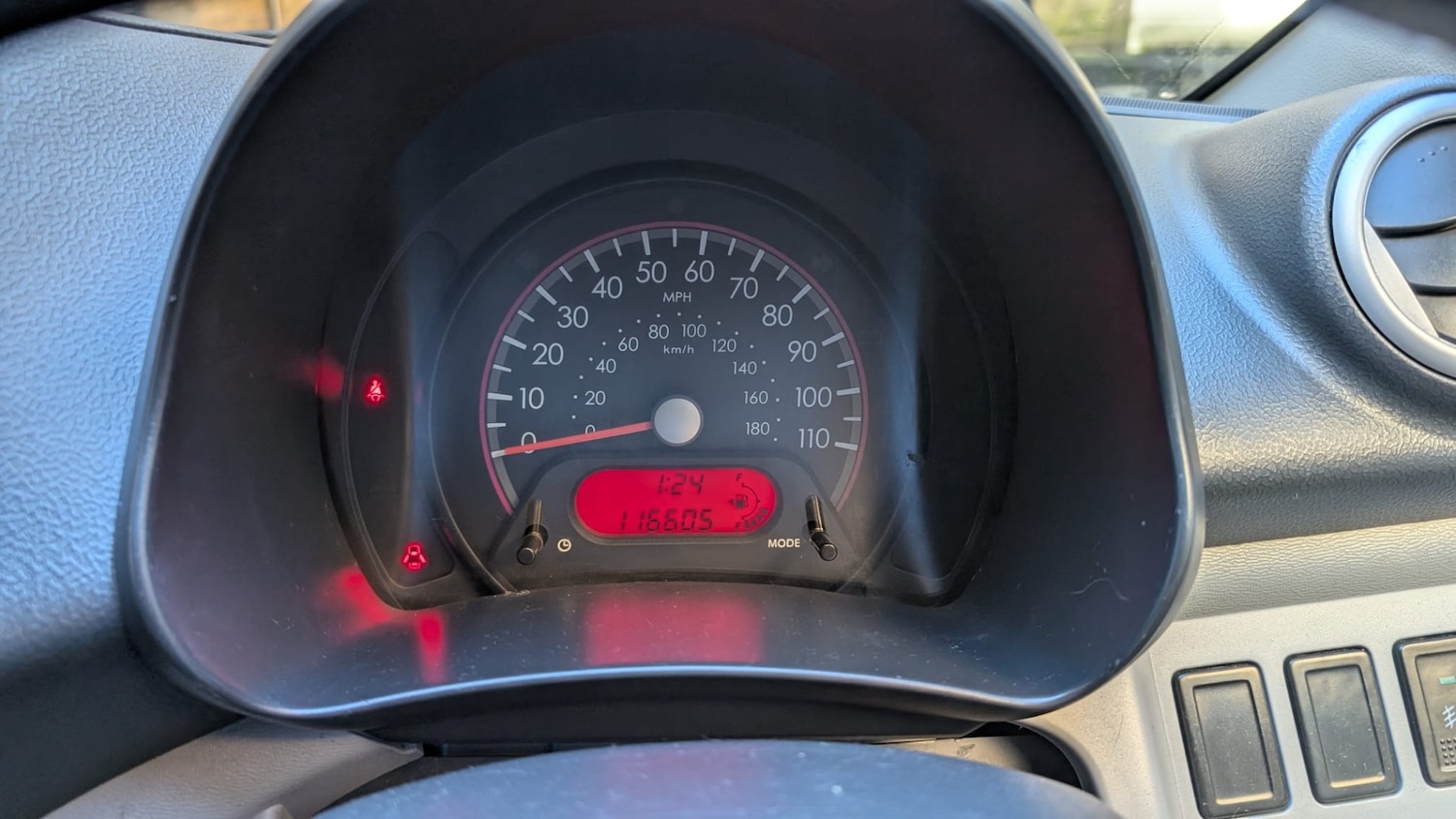 Used Nissan Pixo 2010 for sale - 77569806: Photo 23