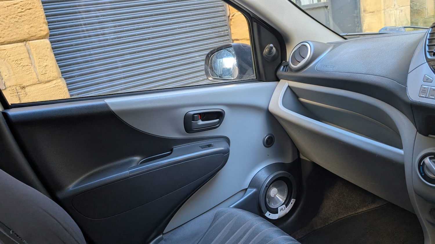 Used Nissan Pixo 2010 for sale - 77569806: Photo 25