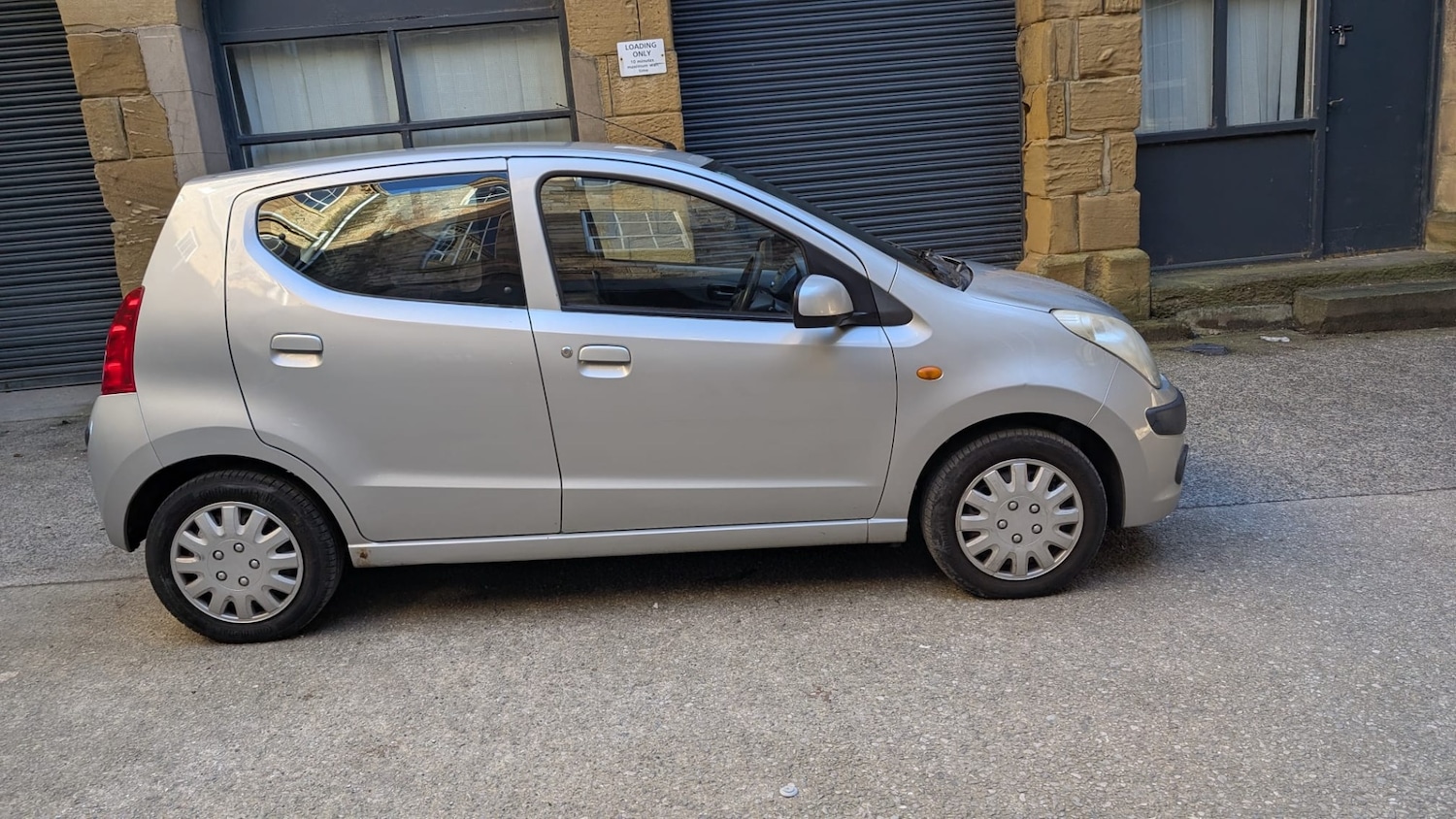 Used Nissan Pixo 2010 for sale - 77569806: Photo 7