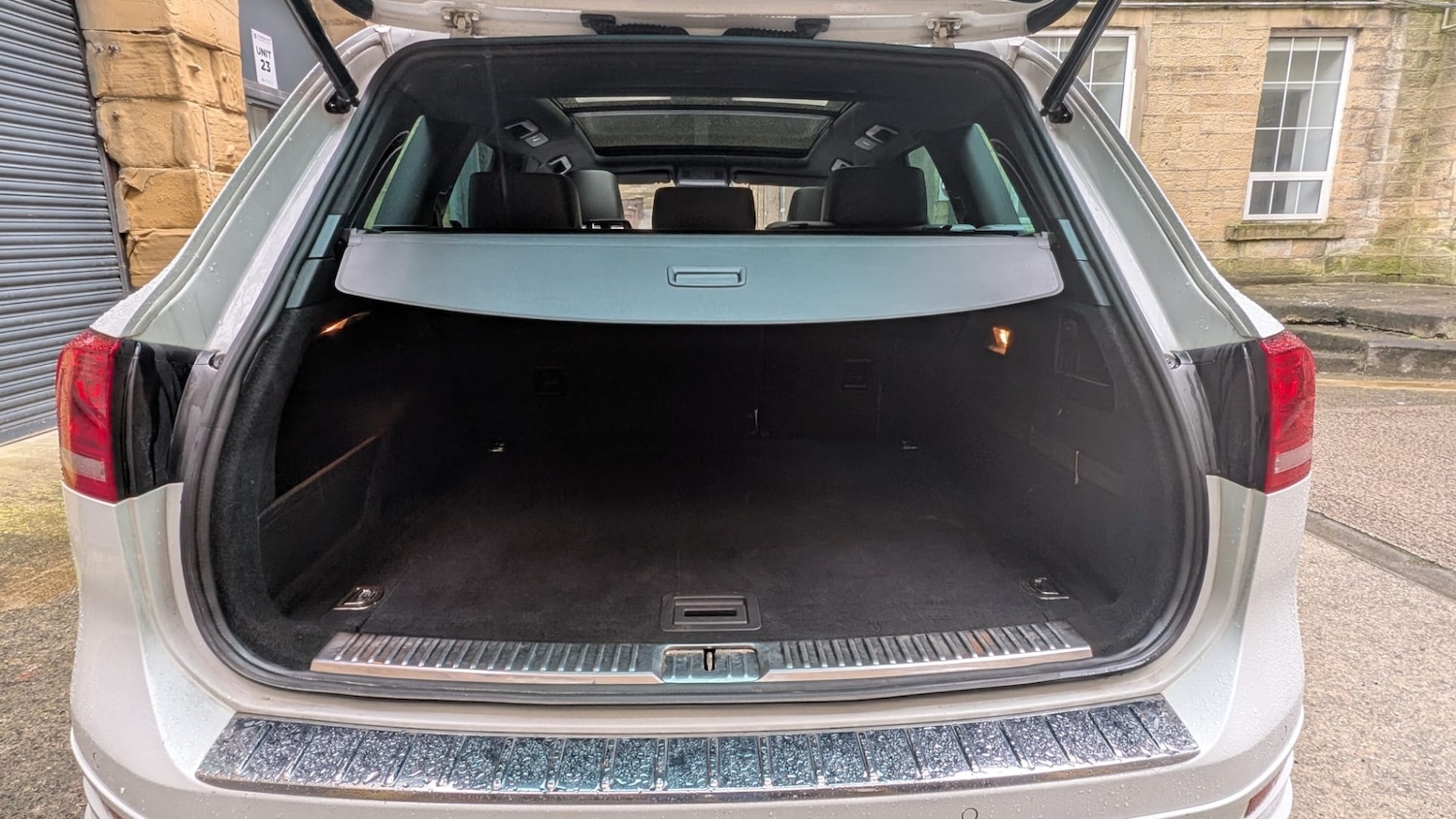 Used Volkswagen Touareg 2013 for sale - 77759409: Photo 16