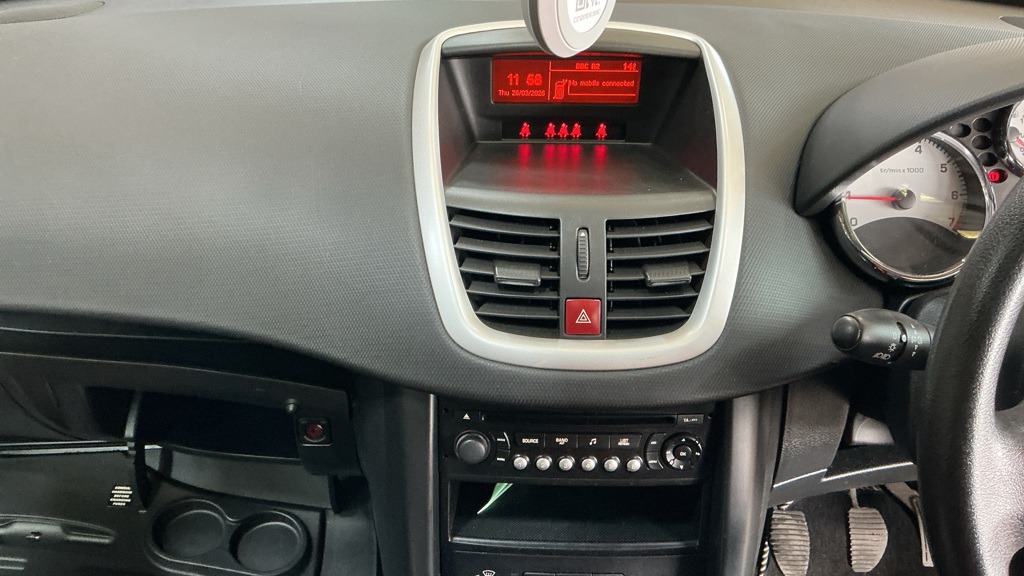 Used Peugeot 207 2010 for sale - 78061091: Photo 11