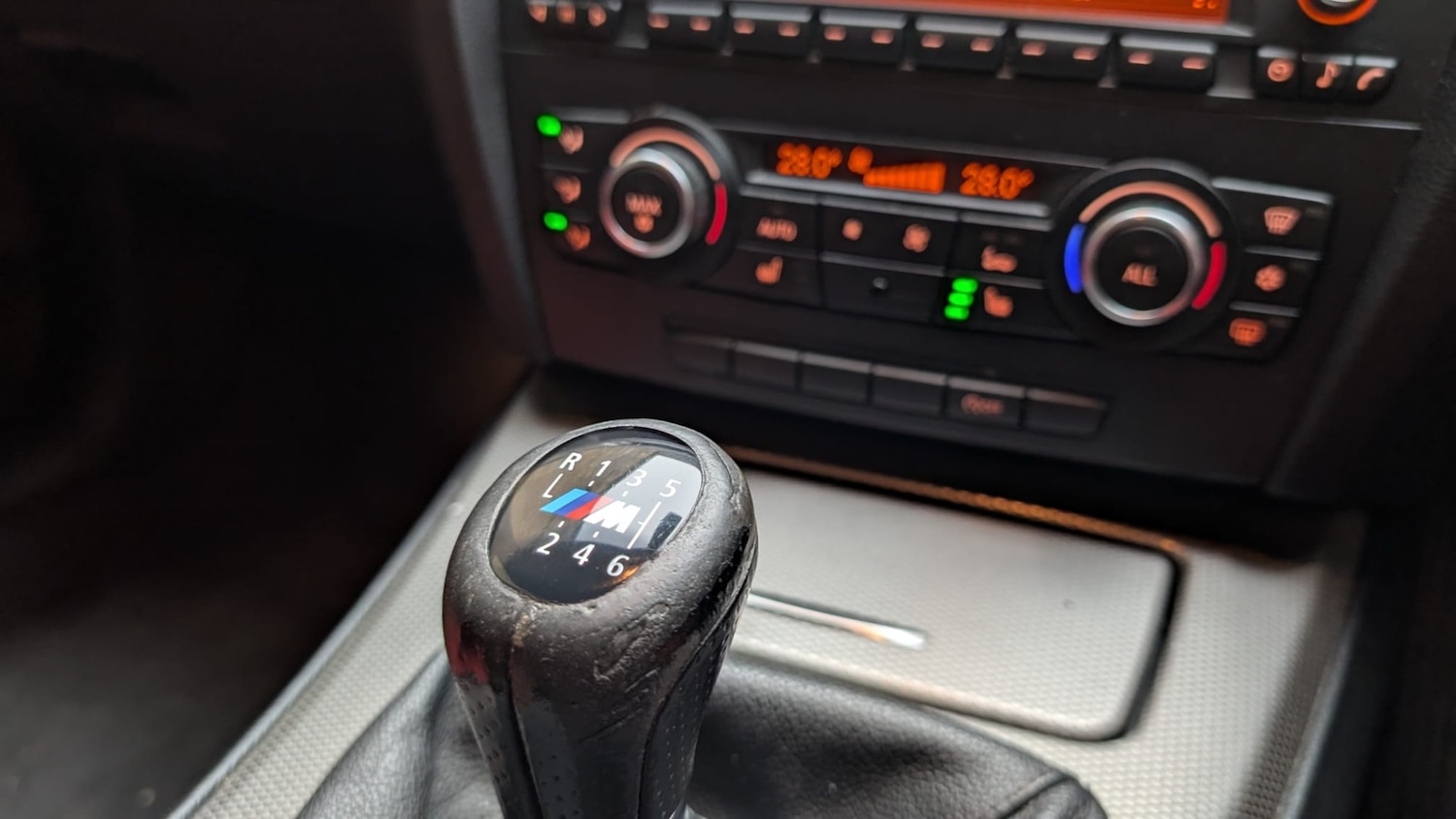 Used BMW 3 Series 2011 for sale - 76854647: Photo 23