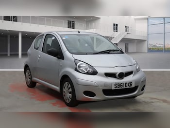 Used Toyota AYGO 2011 for sale - 77323556: Photo