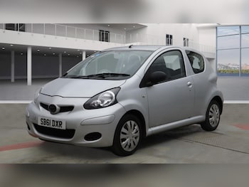 Used Toyota AYGO 2011 for sale - 77323556: Photo