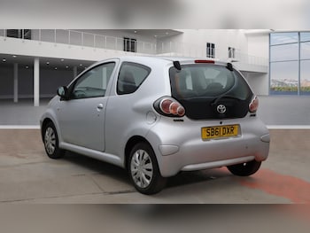 Used Toyota AYGO 2011 for sale - 77323556: Photo