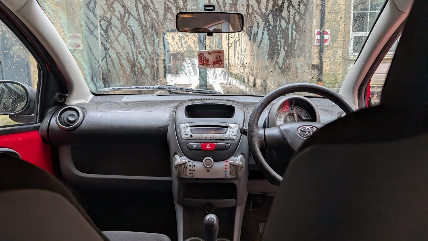 Used Toyota AYGO 2009 for sale - 77220791: Photo 16