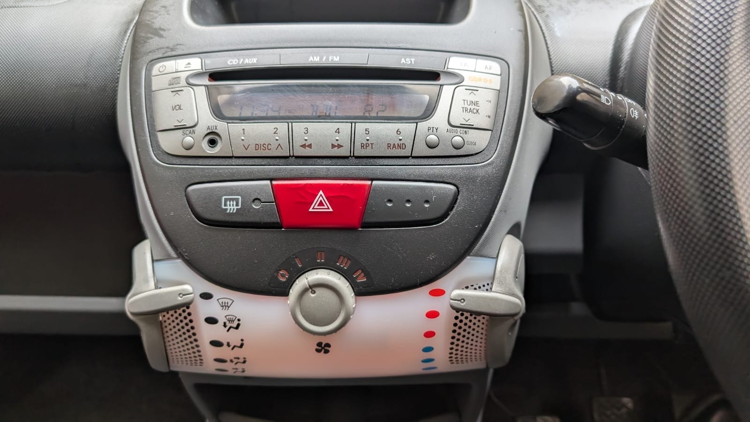 Used Toyota AYGO 2009 for sale - 77220791: Photo 21