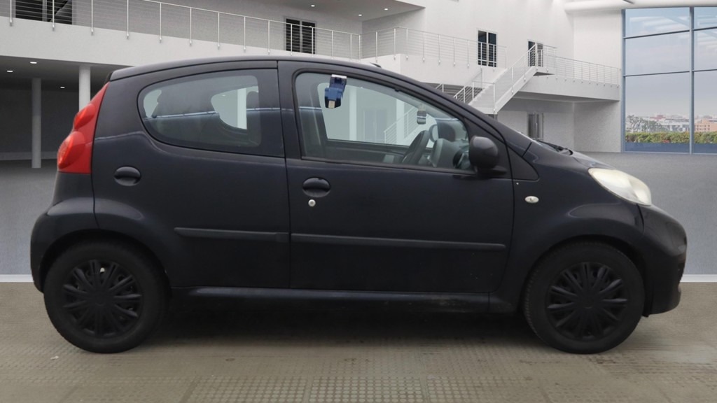 Used Peugeot 107 2011 for sale - 77517589: Photo 5