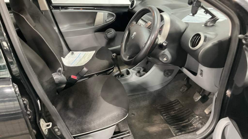 Used Peugeot 107 2011 for sale - 77517589: Photo 9