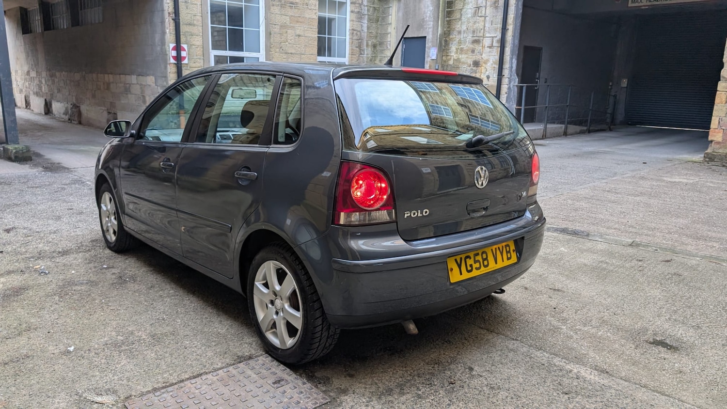 Used Volkswagen Polo 2008 for sale - 77149646: Photo 12