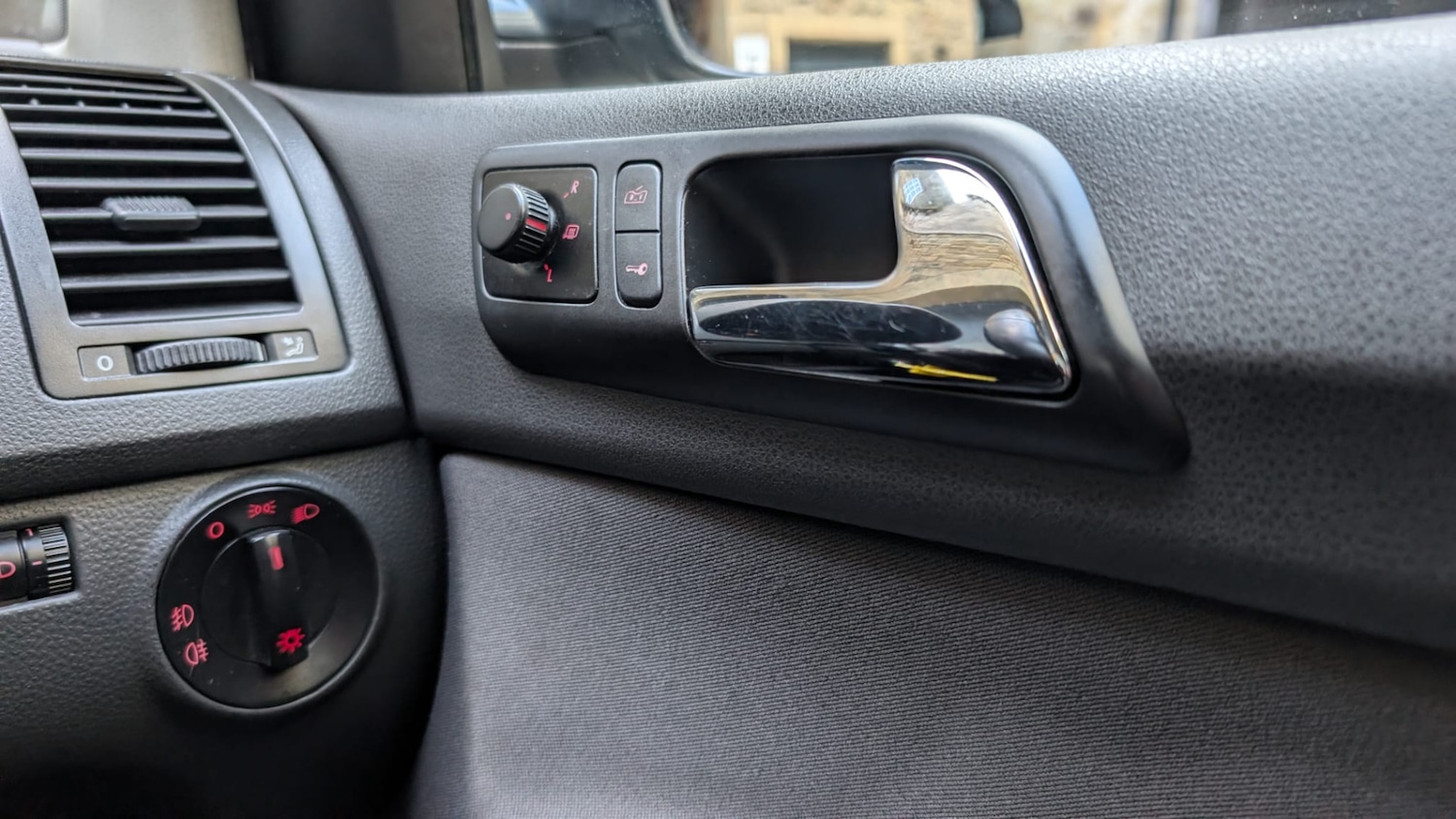 Used Volkswagen Polo 2008 for sale - 77149646: Photo 24