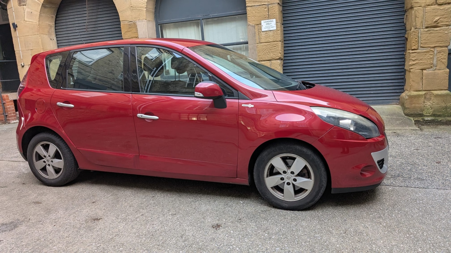 Used Renault Scenic 2010 for sale - 77313862: Photo 6