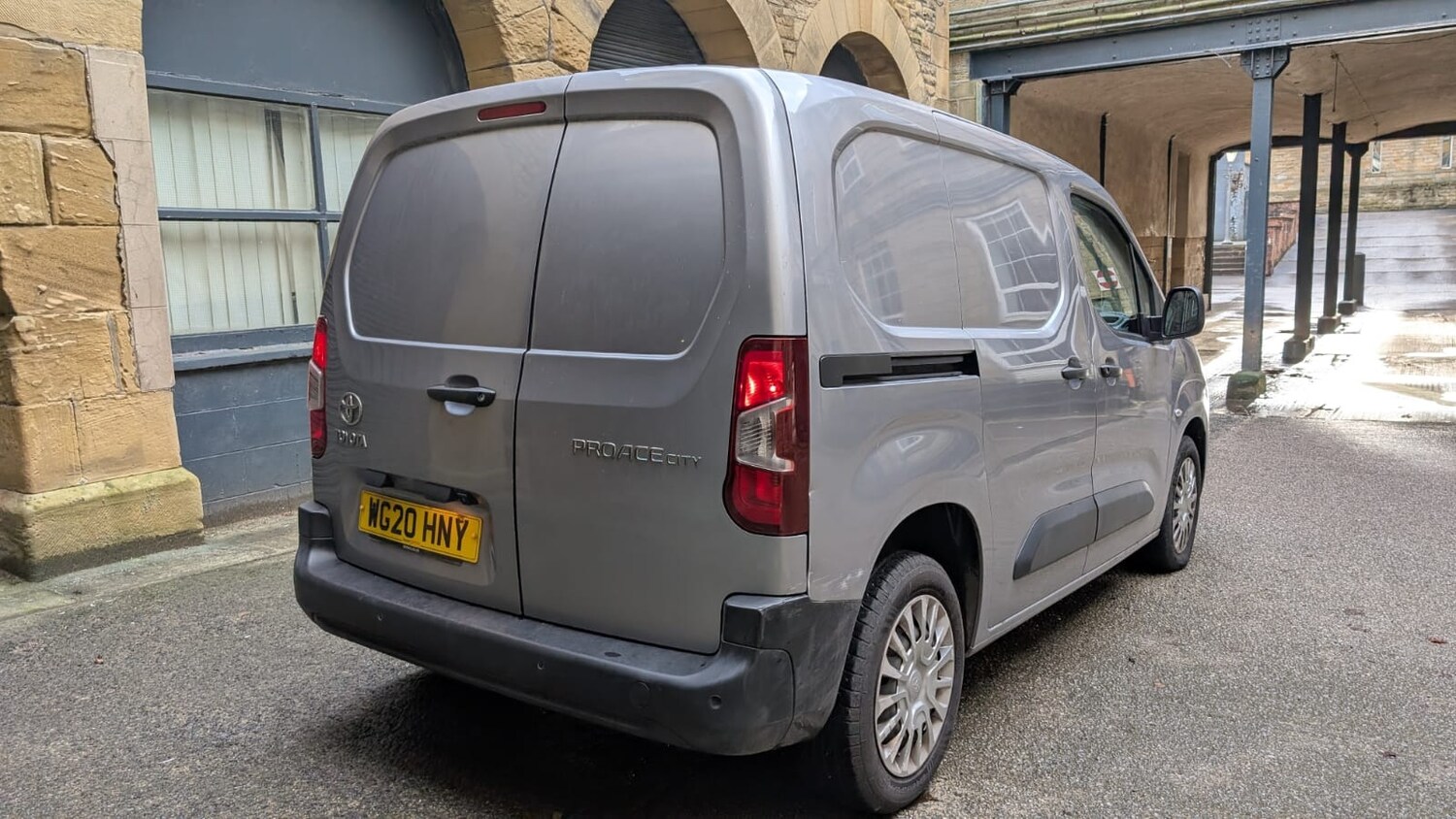 Used Toyota ProAce 2020 for sale - 76893093: Photo 14