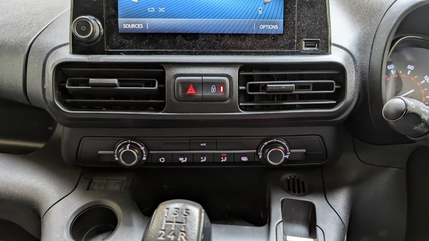 Used Toyota ProAce 2020 for sale - 76893093: Photo 23