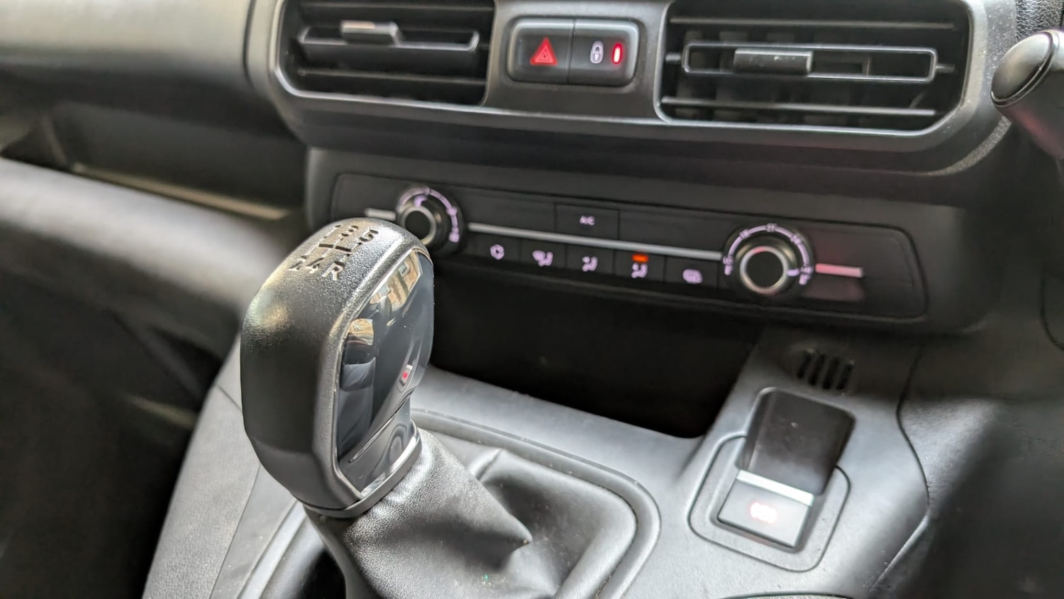 Used Toyota ProAce 2020 for sale - 76893093: Photo 25