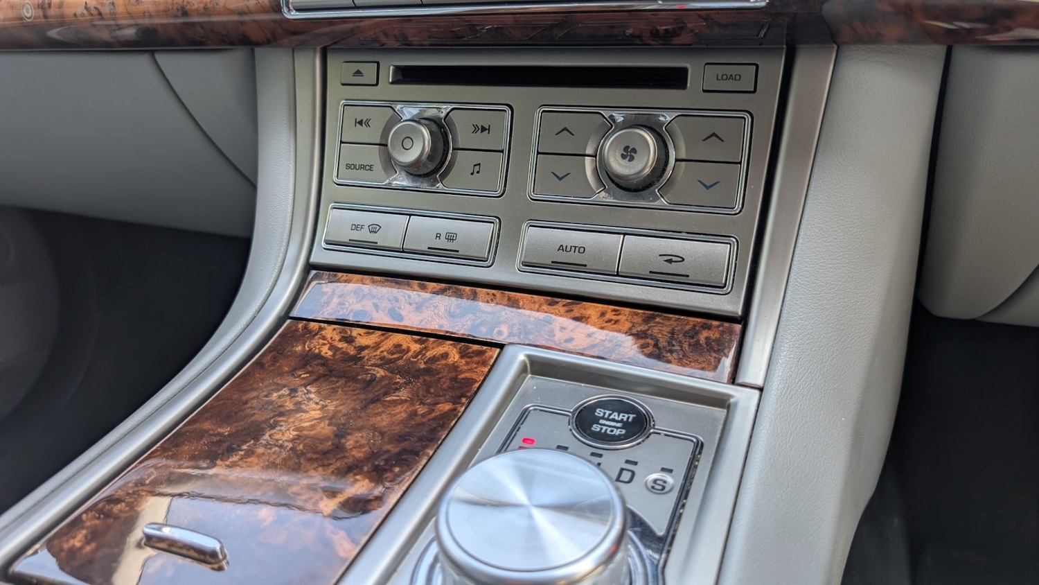 Vehicle 29