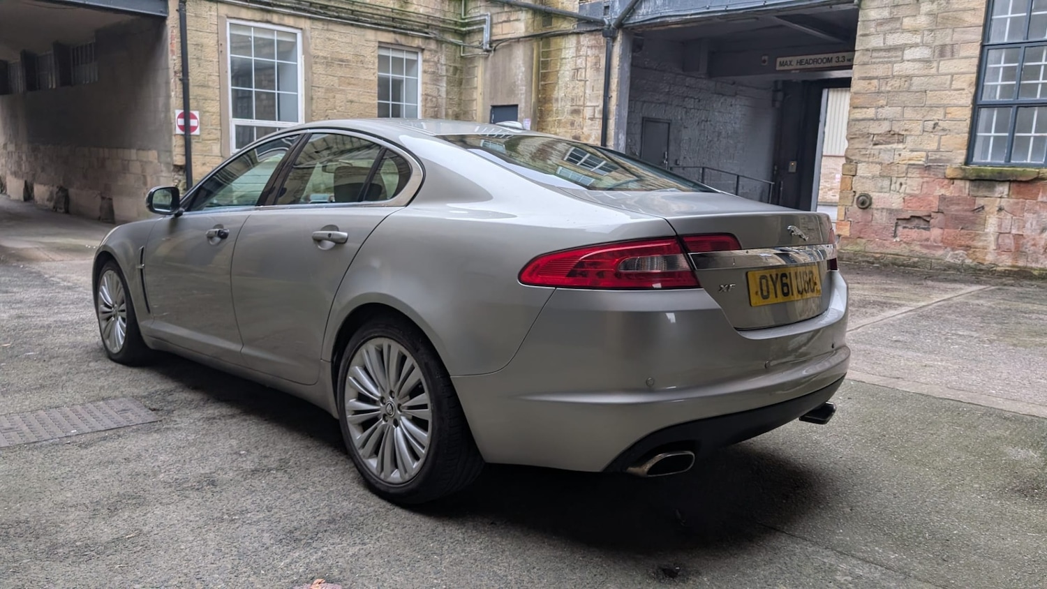Used Jaguar XF 2011 for sale - 77676871: Photo 10